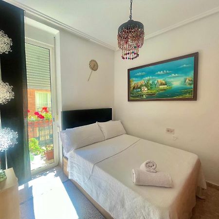 Habitacion Privada En Piso Compartido Valencia Bagian luar foto